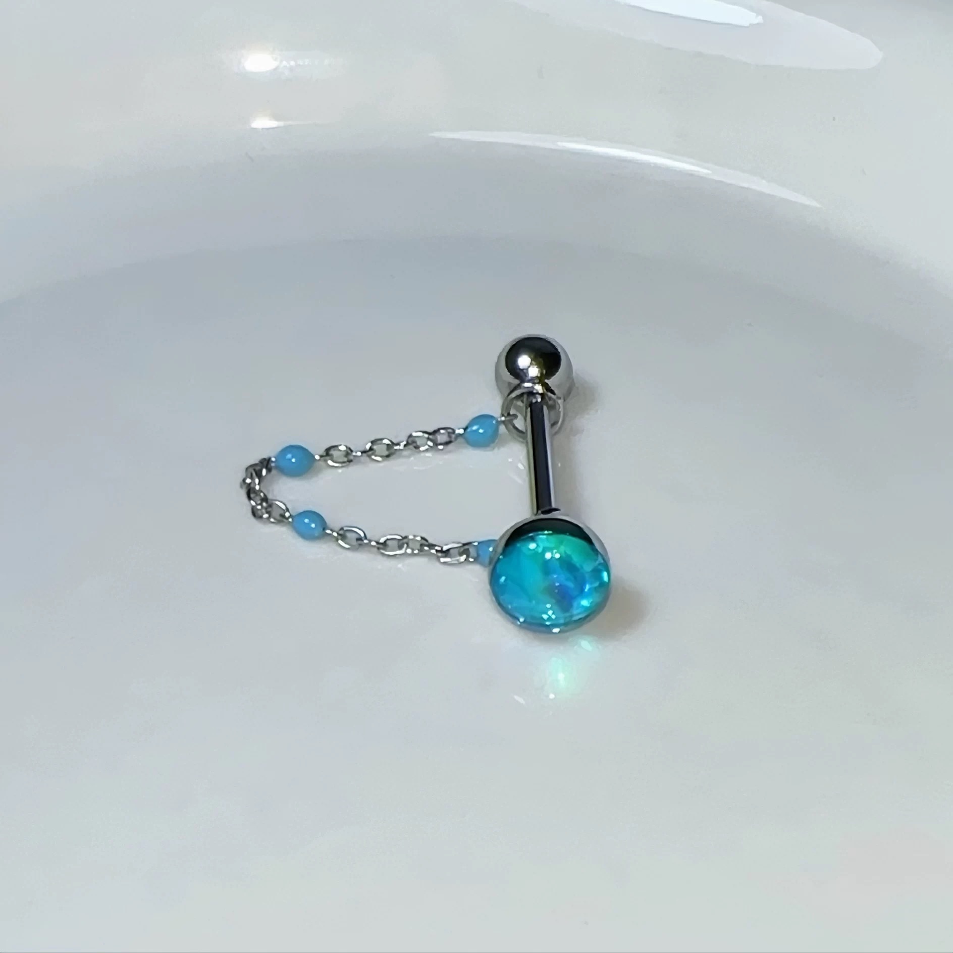 1Pc High-Quality Trendy Blue G – обзор и цена Body Jewelry Titanium
