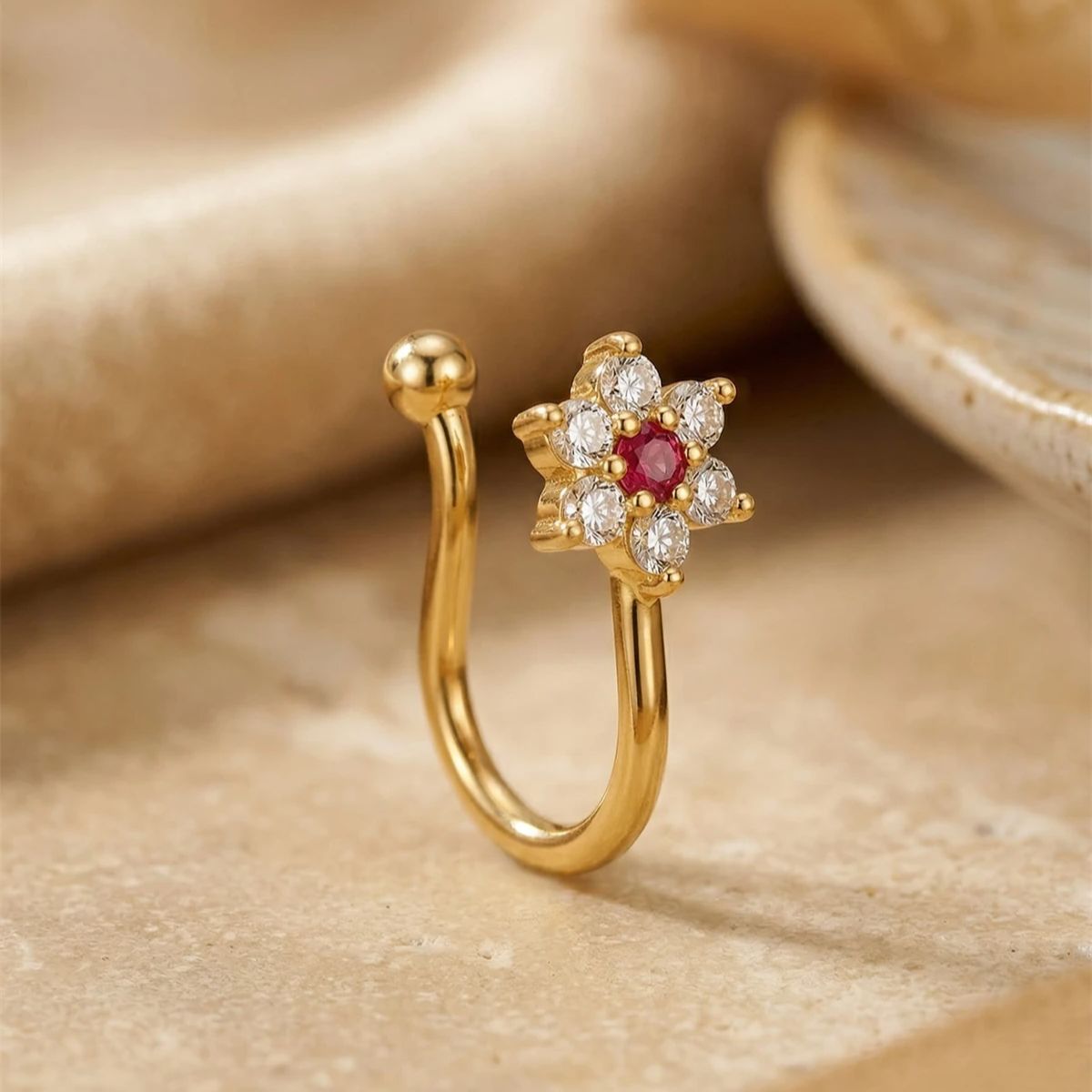 1PC Flower Shaped No Piercing  – обзор и цена Body Jewelry On Sale