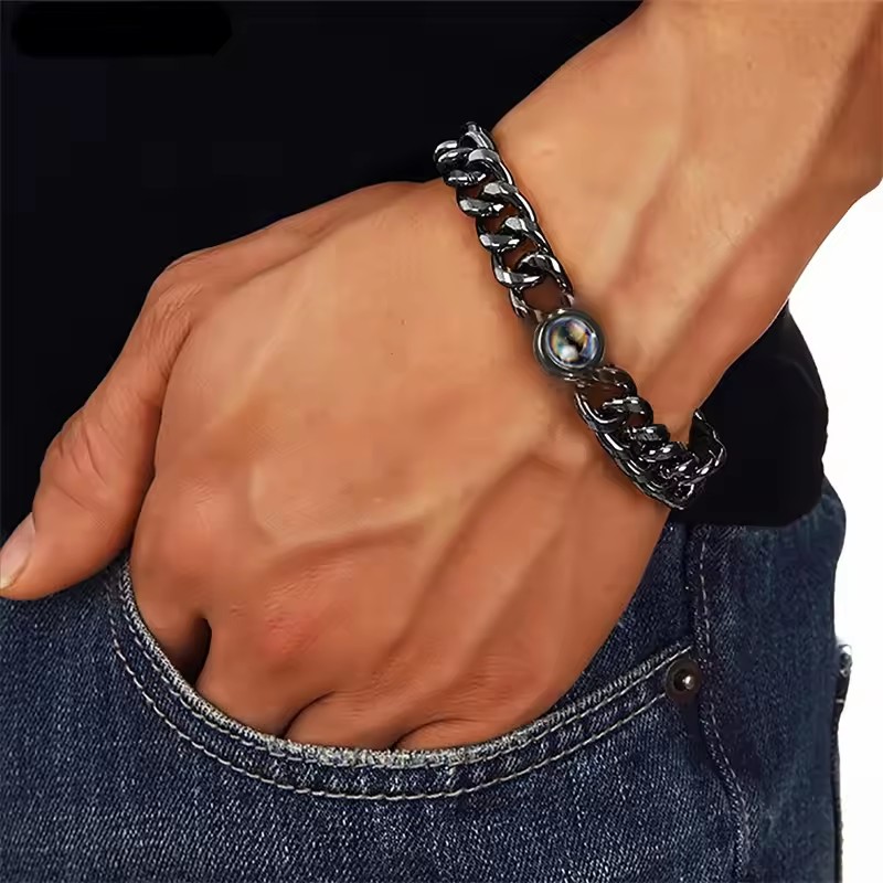 with Personalized Photo Projec – обзор и цена Body Jewelry Titanium